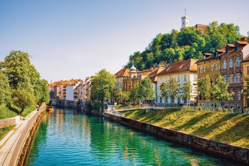 斯洛文尼亚的卢布尔雅那是欧洲最热门的探险目的地之一