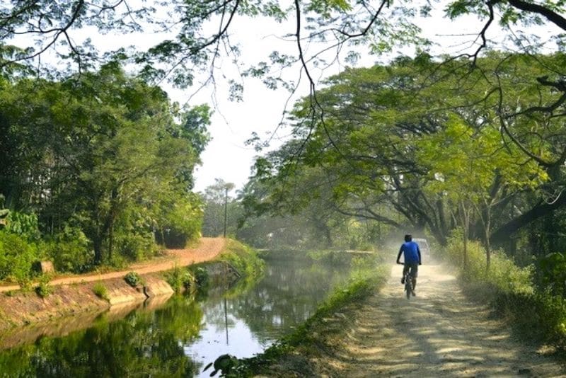 在印度的冒险之旅-骑自行车的运河路线