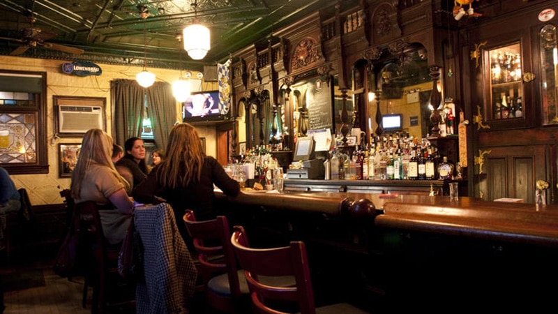 位于斯塔顿岛的Killmeyers Old Bavaria Inn是纽约最受instagram欢迎的餐厅之一
